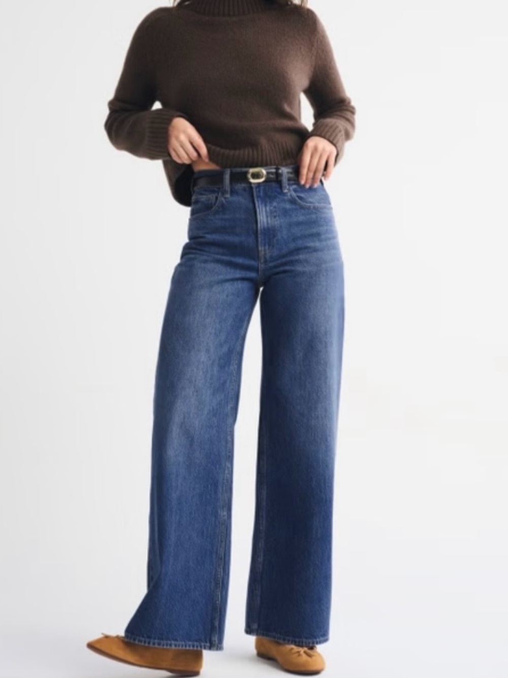 High-Rise Wide-Leg Jeans in Medium Blue